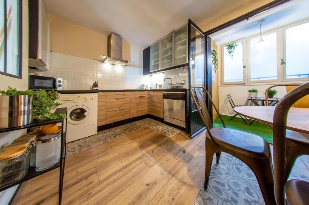 Retromirabeau - Chambre Suite & Appartements De Charme - Localisation Premium Narbonne Værelse billede